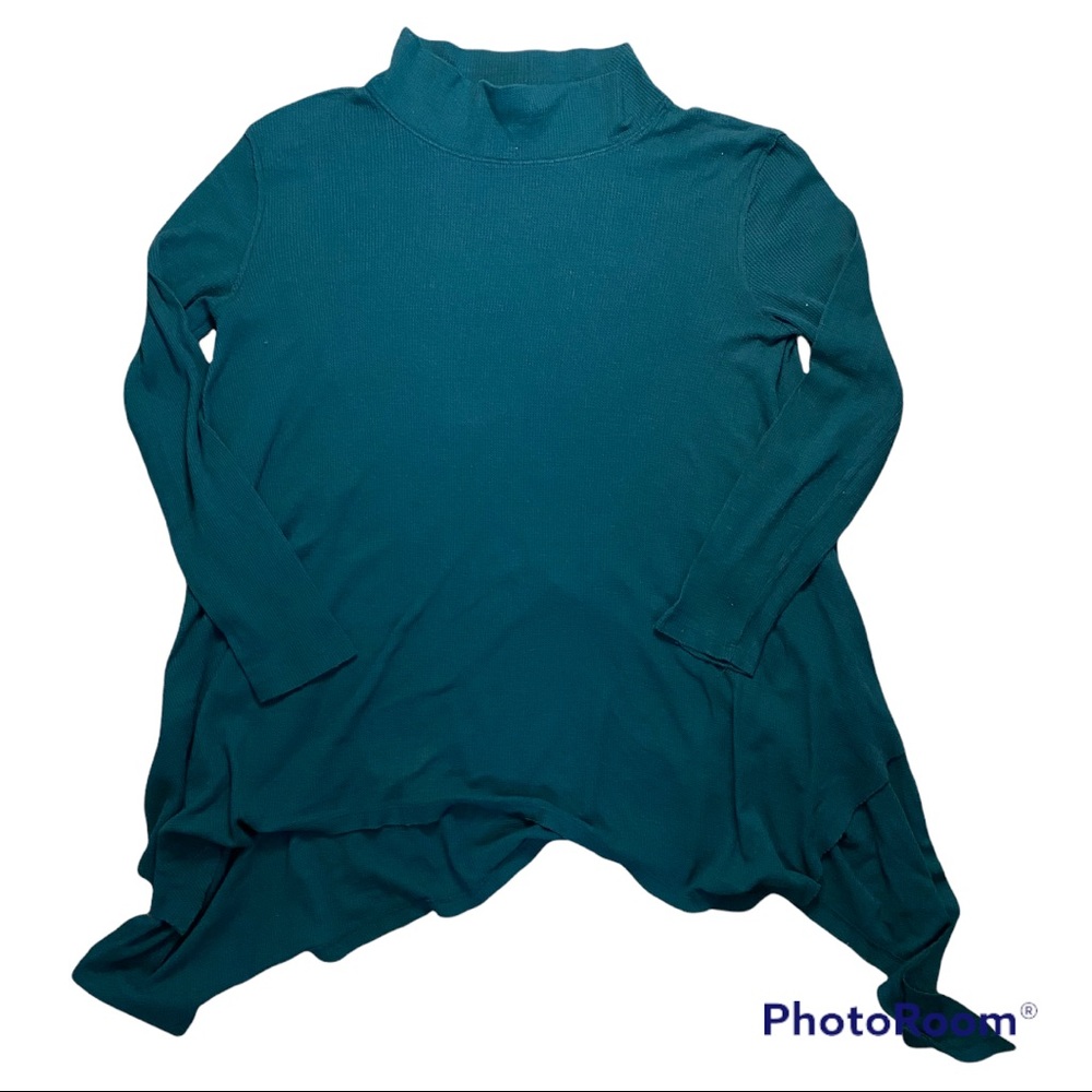We the Free | EUC teal asymmetrical flowy tunic. So cozy and flattering!